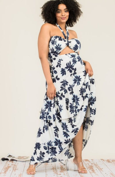 CHLOE TIERED HALTER MAXI - CURVY Sweet Peach Boutique CHLOE TIERED HALTER MAXI - CURVY Sweet Peach Boutique